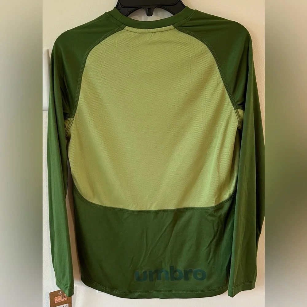 Umbro Boys Herb Bay Leaf Long Sleeve Athletic Crew Neck Shirt NWT Various Sizes